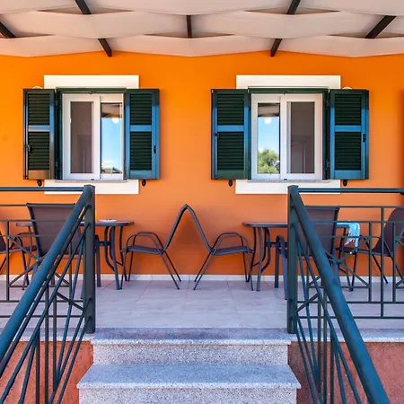 Villa Voula Agios Ioannis 2 *