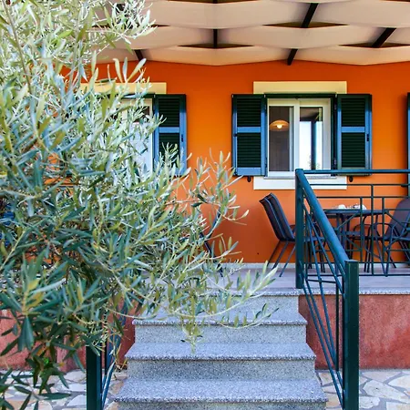Voula Agios Ioannis 2 * Agios Ioannis (Lefkada)